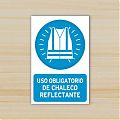  Cartel impreso sobre vinilo adhesivo de alta calidad  USO OBLIGATORIO DE CHALECO REFLECTANTE 08170