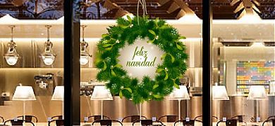 Top 10 vinilos decorativos navideños más bonitos y llamativos para adornar tu tienda en Navidad