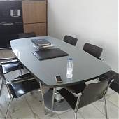 ¿Que un cristal satinado al ácido para una mesa es muy caro? Sin problemas, pásate al mundo de los vinilos al ácido