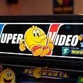  Vinilo para Marquesina Pacmanía Super Vídeo – Gráfica Arcade Personalizada 010050