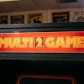  Marquesina Adhesiva Multi 2 Game – Vinilo Decorativo para Máquina Recreativa Arcade (1984) 010031