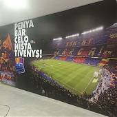 Fotomural impreso en vinilo adhesivo para una Peña Barcelonista