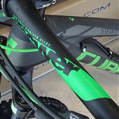 Decoración con vinilos adhesivos de una MTB CUBE