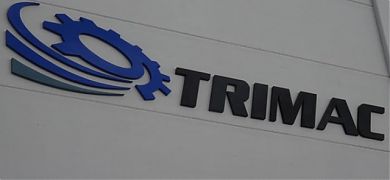 Instalación de letras corpóreas en una fachada a 15 metros de altura!