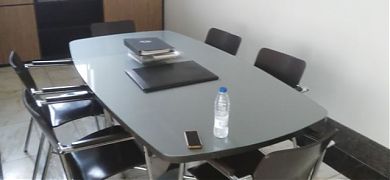 ¿Que un cristal satinado al ácido para una mesa es muy caro? Sin problemas, pásate al mundo de los vinilos al ácido