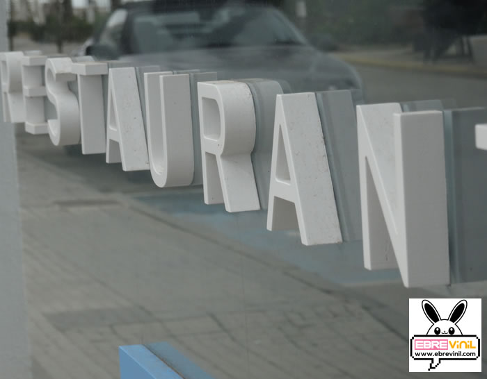Precio Letras macizas Letras Corpóreas