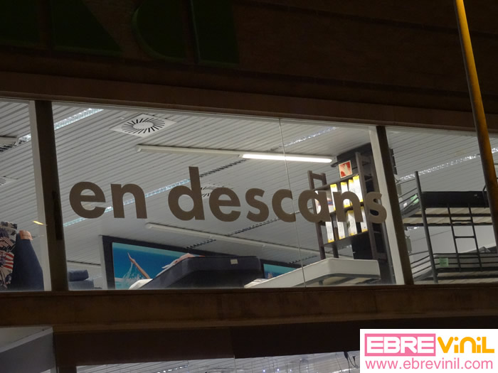 vinilo adhesivo para escaparates online barato