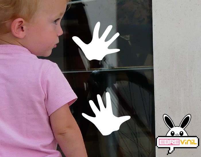 Vinilos de seguridad para niños en puertas y ventanas de cristal
