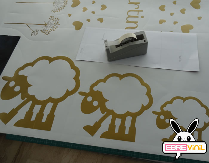 vinilo decorativo pared infantil dorado